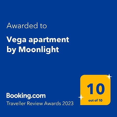 Vega Apartment By Moonlight 马马亚 外观 照片