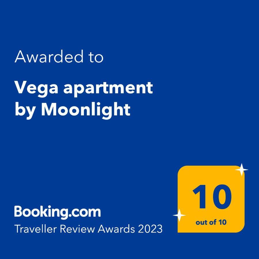 Vega Apartment By Moonlight 马马亚 外观 照片